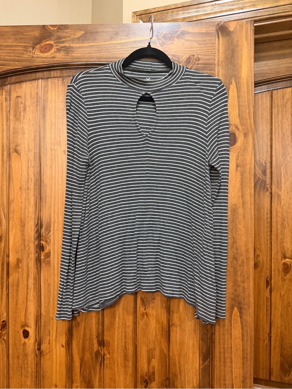 American Eagle Outfitters Black & White Striped Keyhole Long-Sleeve Top